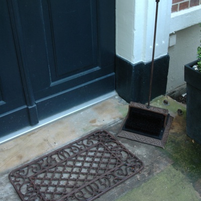 Felpudo Rectangular de Hierro Fundido 67x42cm